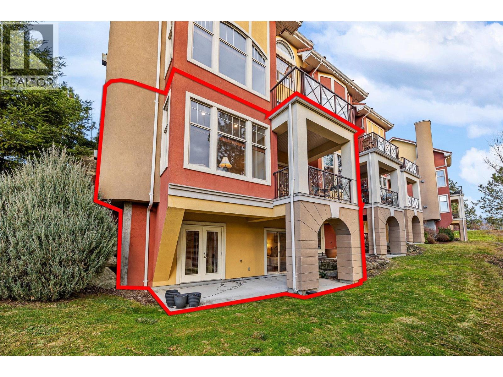 126 1795 Country Club Drive, Kelowna