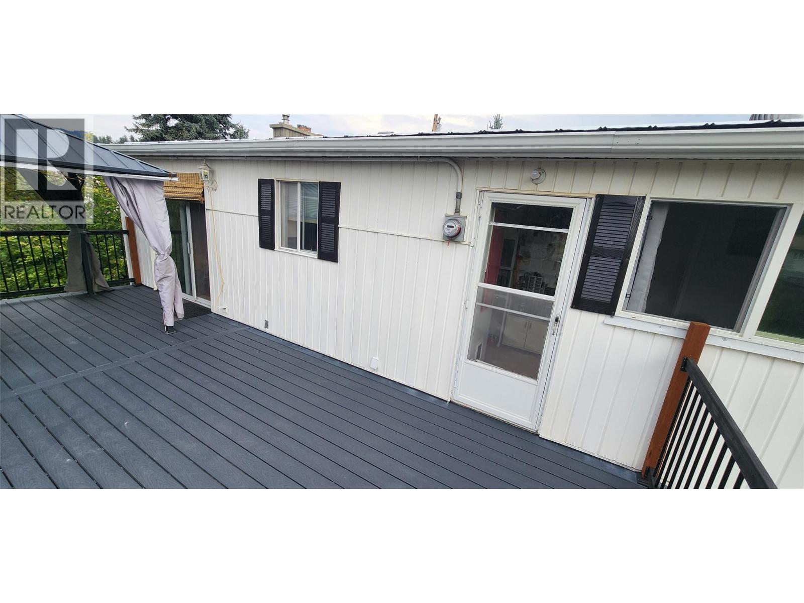 7827 22nd Street, Grand Forks