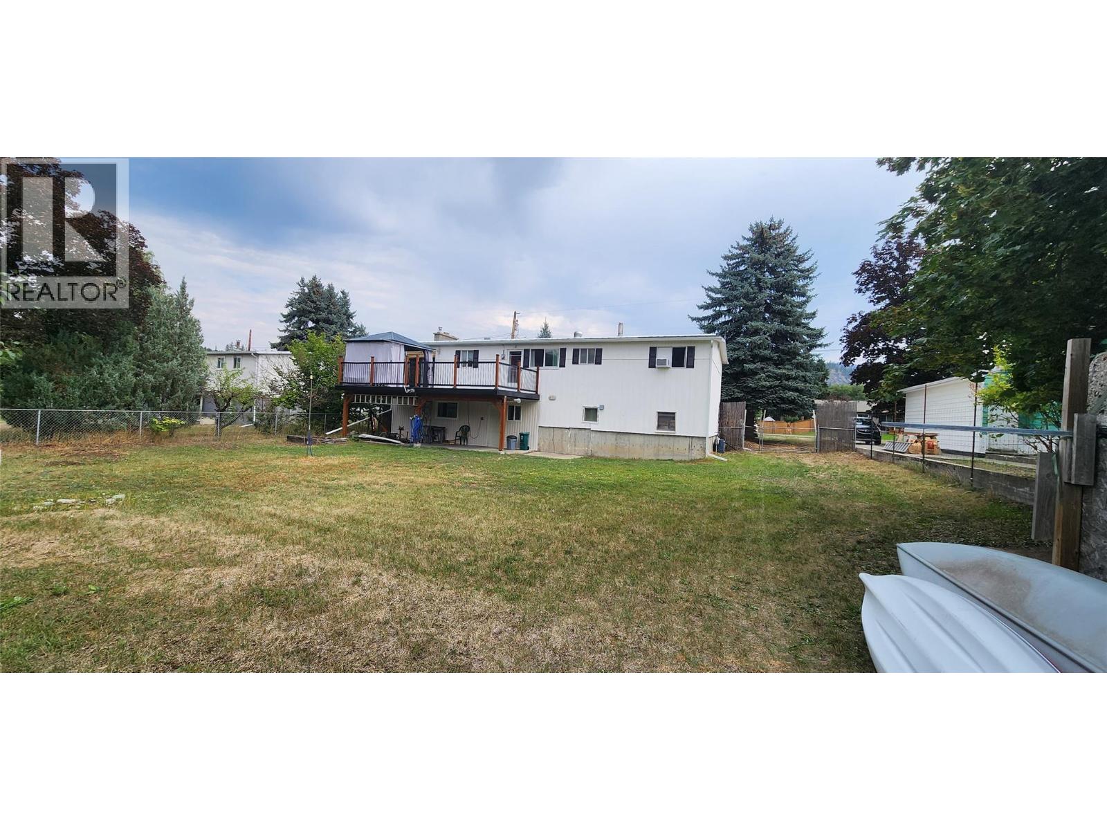 7827 22nd Street, Grand Forks