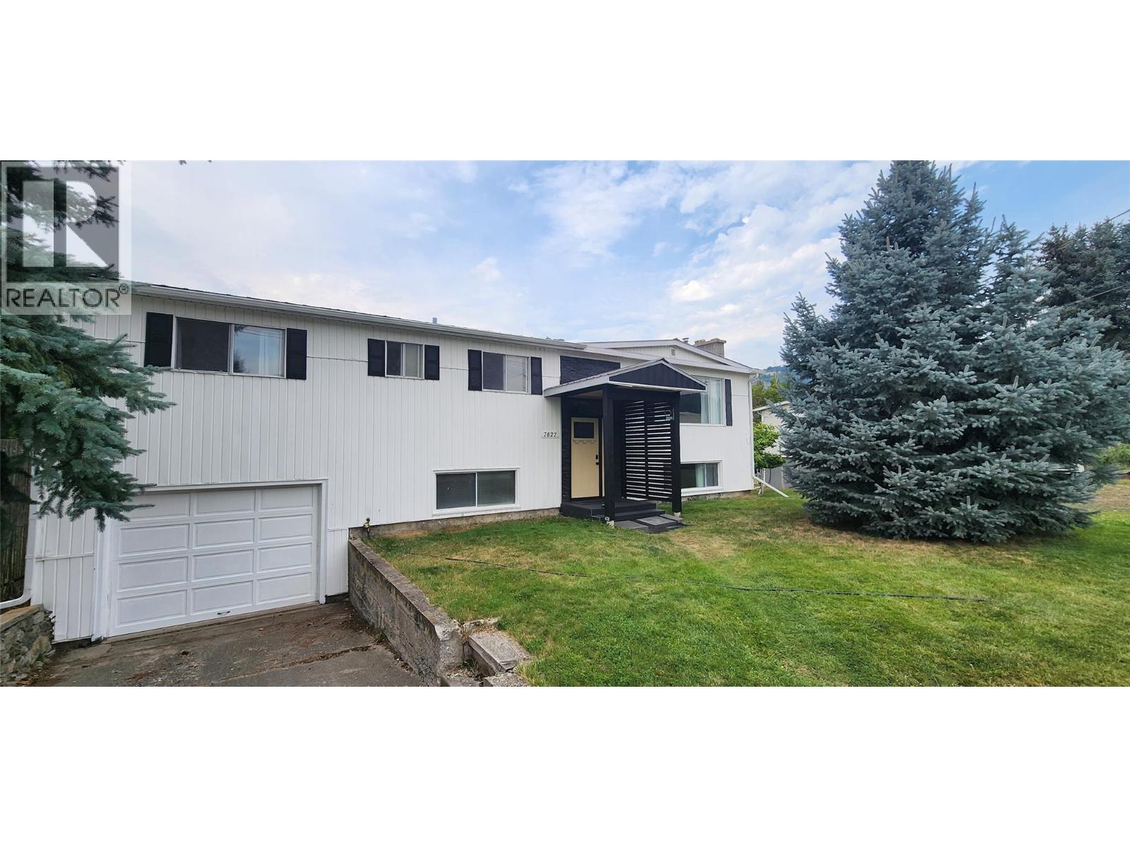 7827 22nd Street, Grand Forks