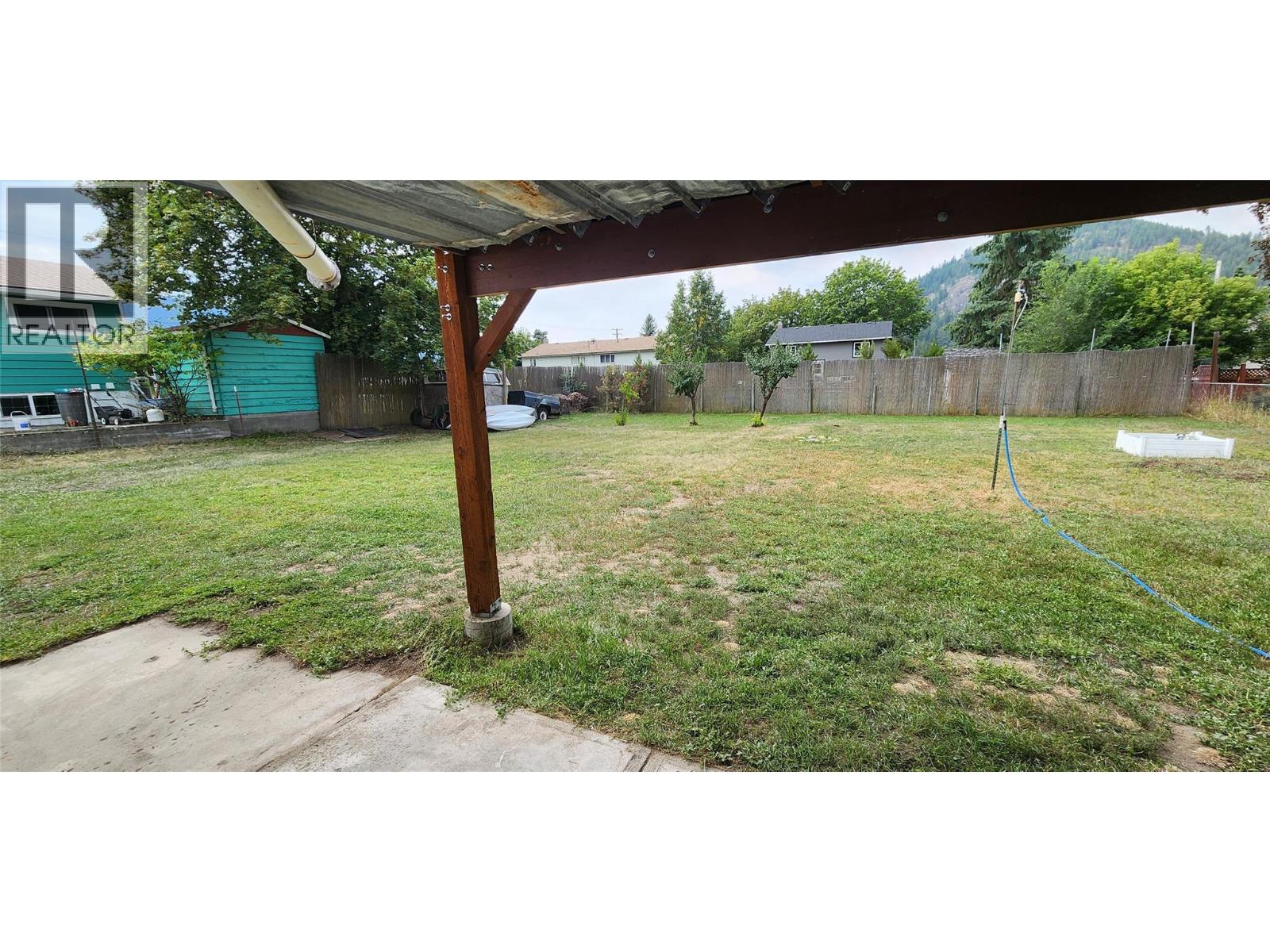 7827 22nd Street, Grand Forks