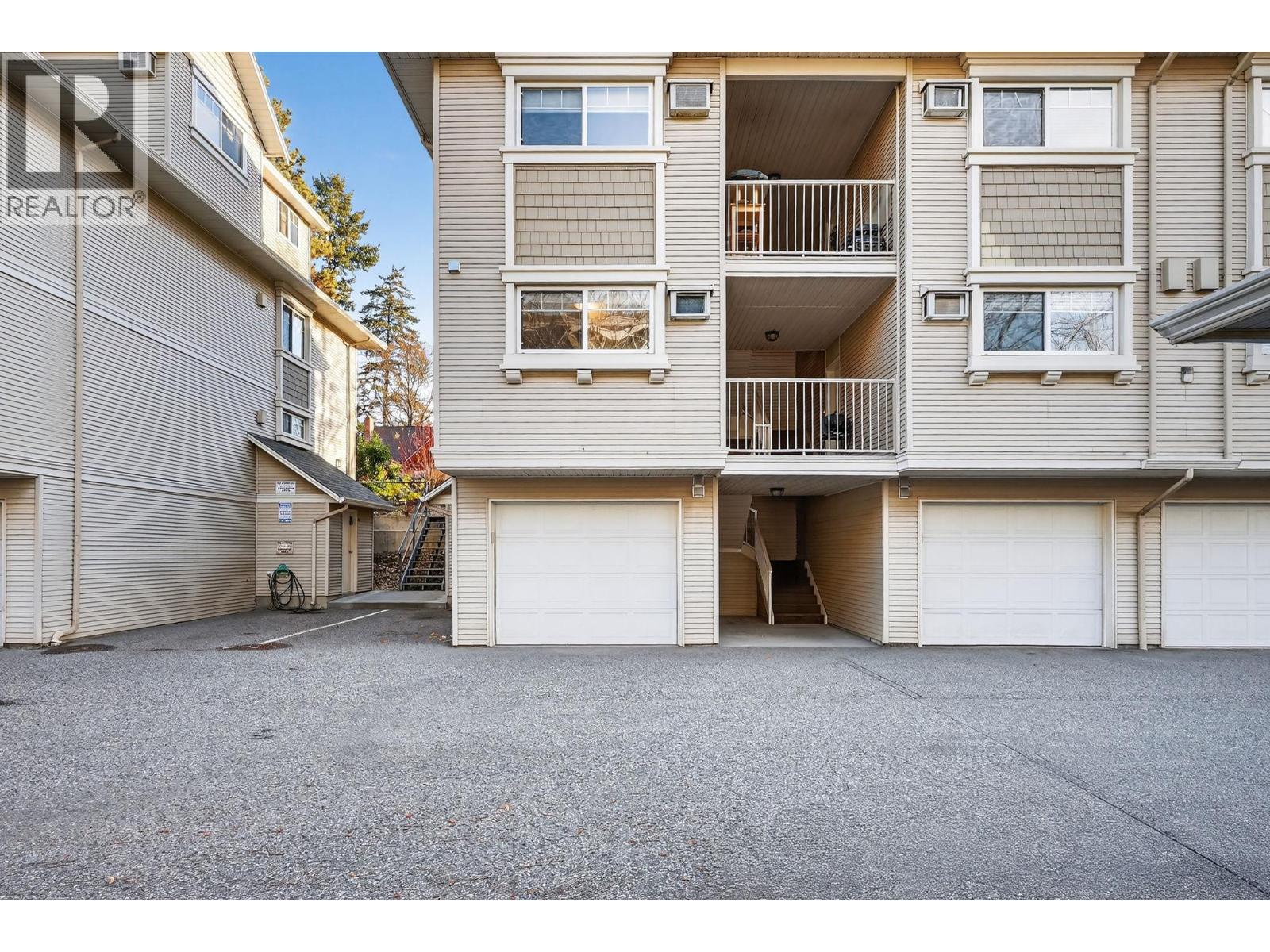 109 1390 Dilworth Crescent, Kelowna