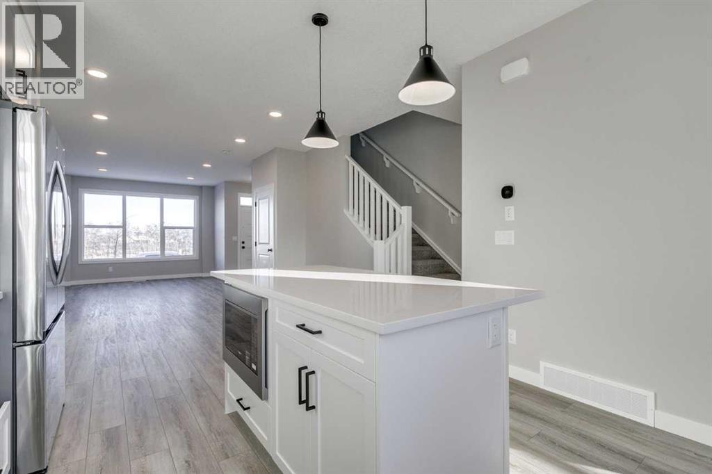 Single Family House for Sale in  Silverton Glen Way SW Silverado Calgary 