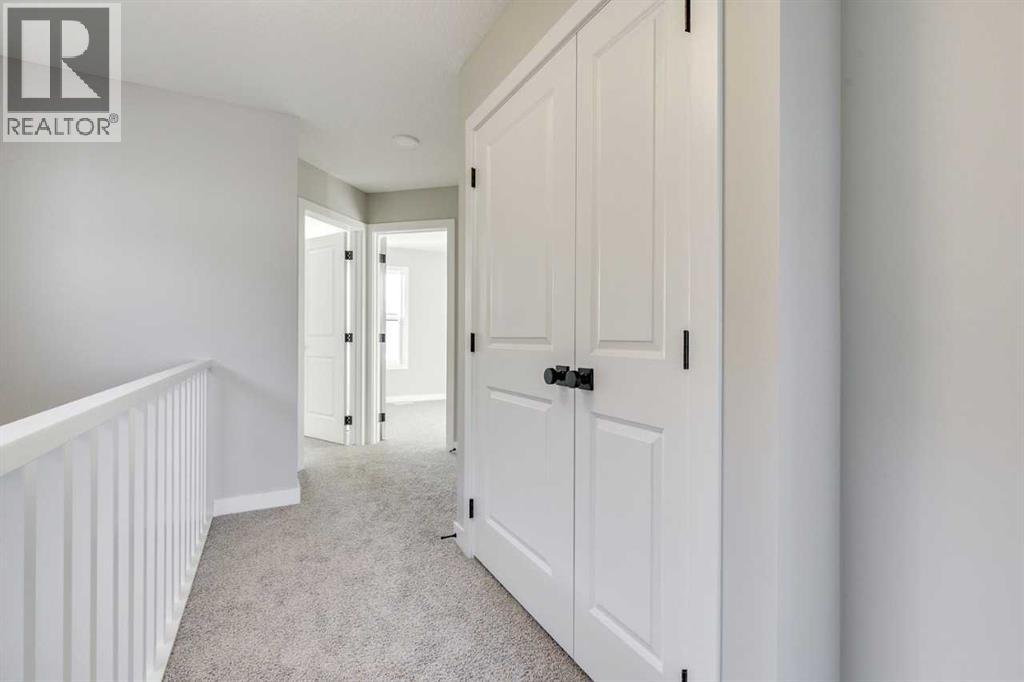 Single Family House for Sale in  Silverton Glen Way SW Silverado Calgary 