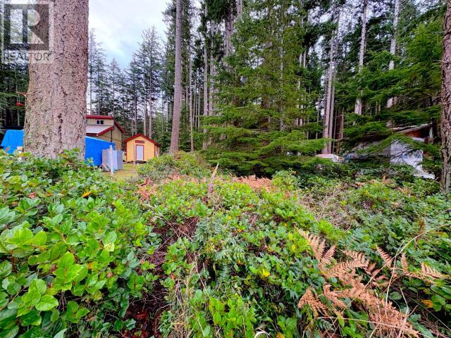 1630 SAVARY ISLAND RD, Savary Island