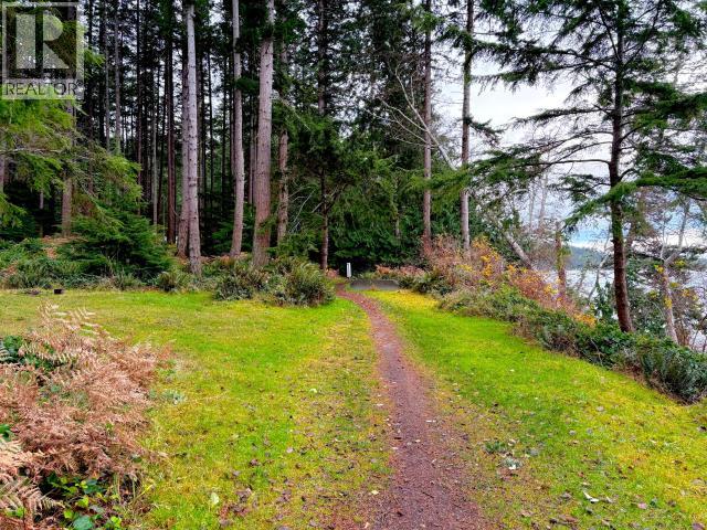 1630 SAVARY ISLAND RD, Savary Island