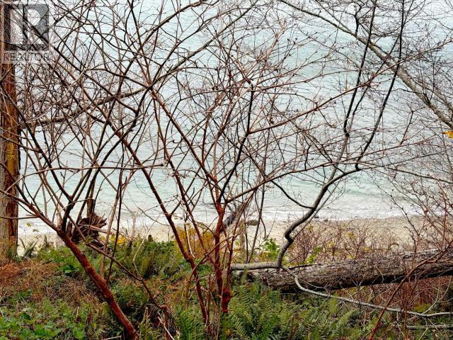 1630 SAVARY ISLAND RD, Savary Island