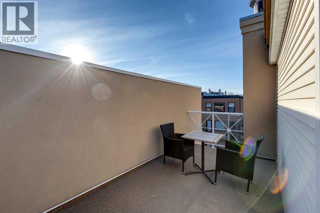 Single Family House for Sale in   A Street SW Bankview Calgary 