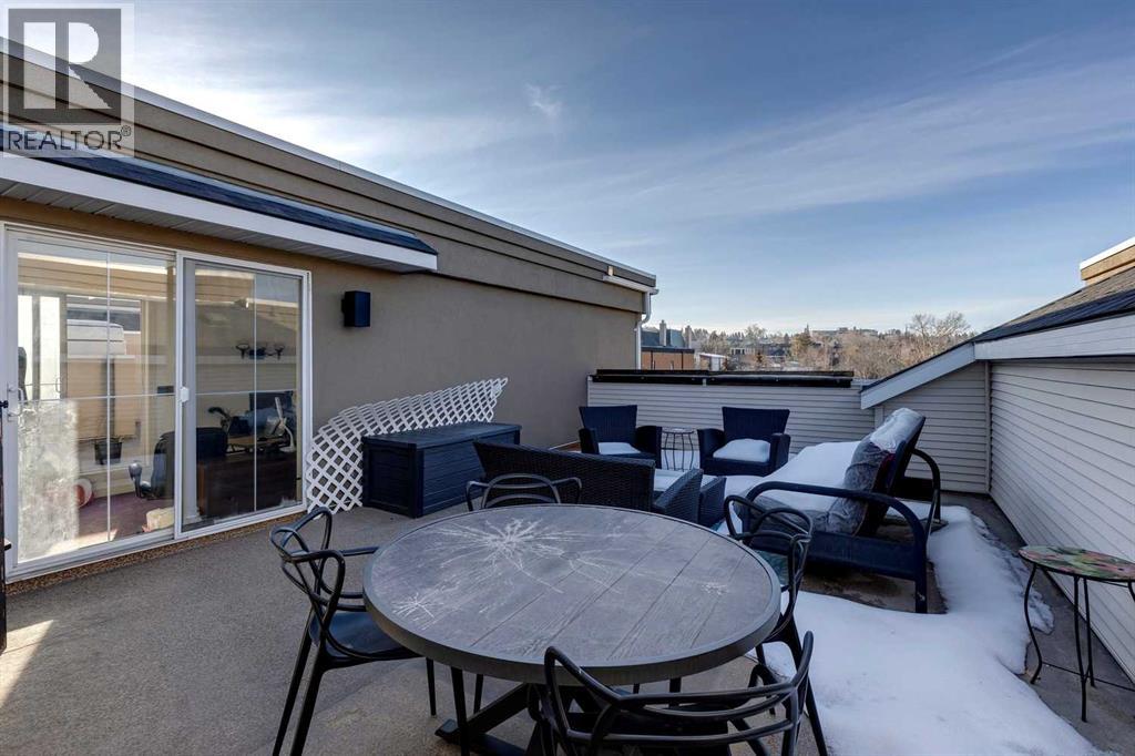 Single Family House for Sale in   A Street SW Bankview Calgary 