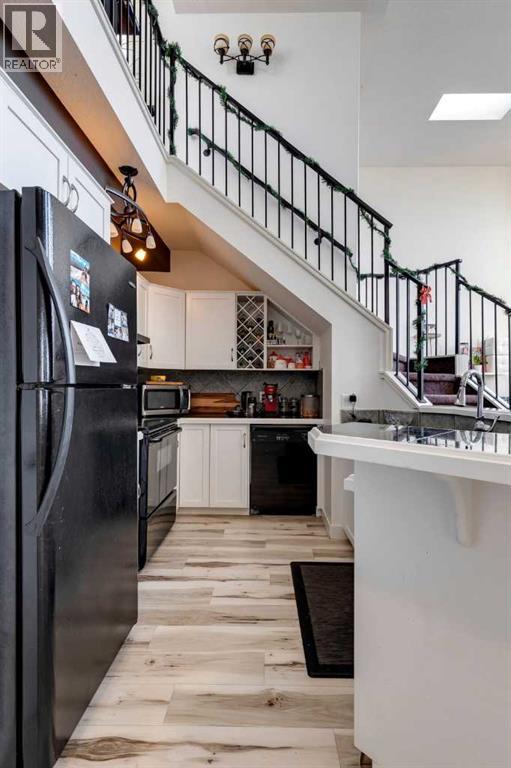 Single Family House for Sale in   A Street SW Bankview Calgary 