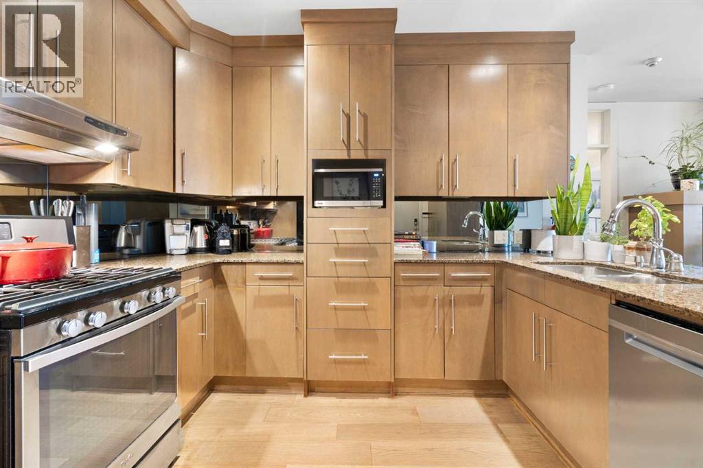 Single Family House for Sale in   Kensington Close NW Hillhurst Calgary 