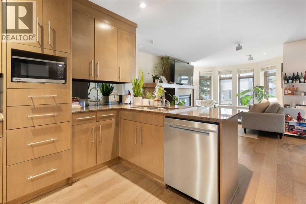 Single Family House for Sale in   Kensington Close NW Hillhurst Calgary 