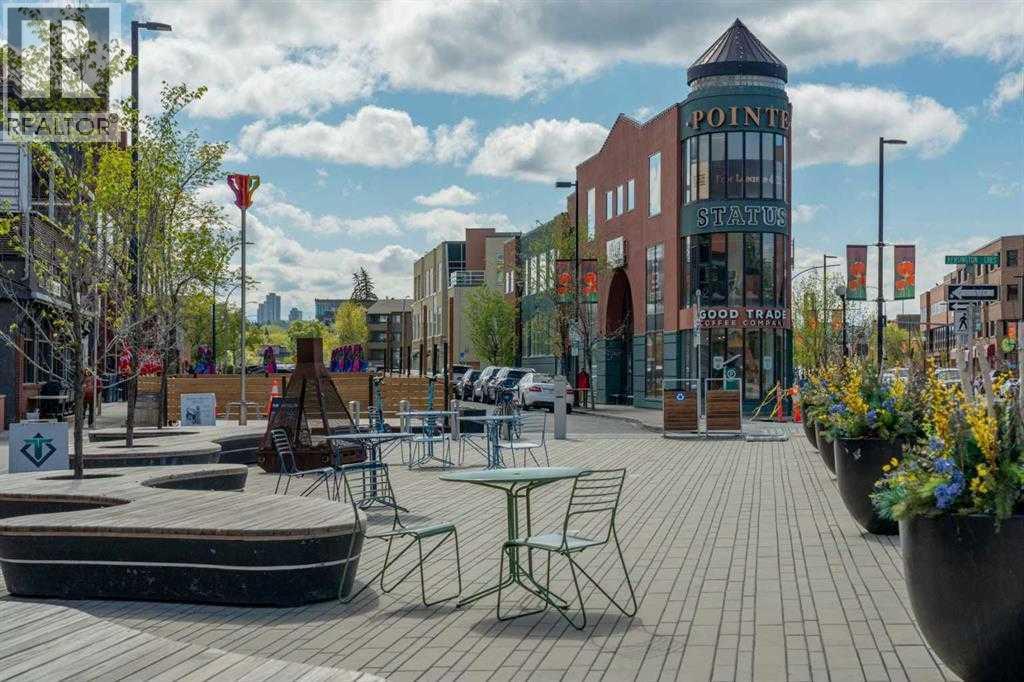 Single Family House for Sale in   Kensington Close NW Hillhurst Calgary 