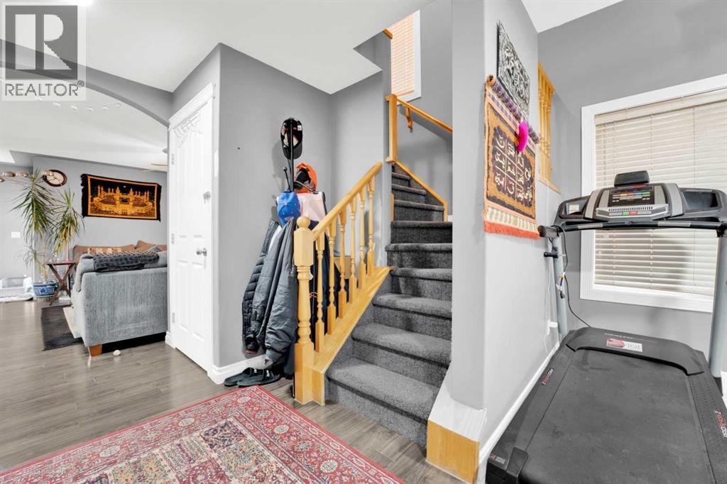 Single Family House for Sale in  Tarawood Place NE Taradale Calgary 