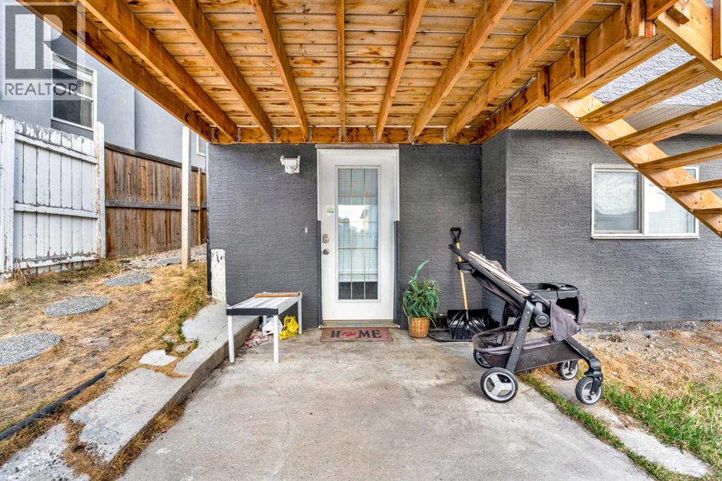 Single Family House for Sale in  Tarawood Place NE Taradale Calgary 