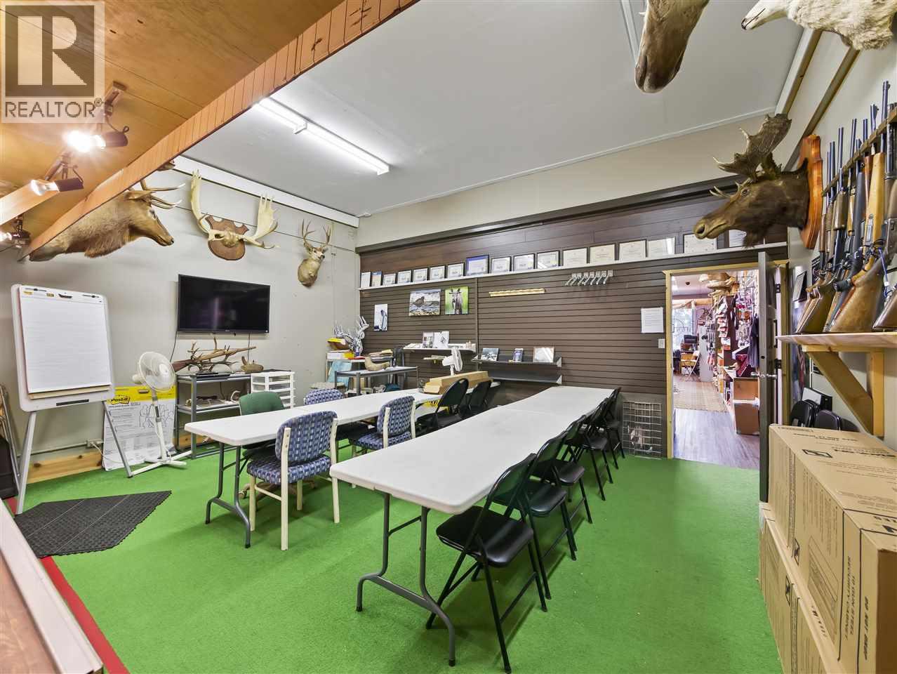 2A 747 NORTH ROAD, Gibsons