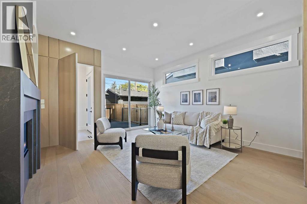 Single Family House for Sale in   Avenue NW Mount Pleasant Calgary 