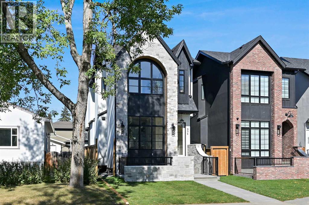 Single Family House for Sale in   Avenue NW Mount Pleasant Calgary 