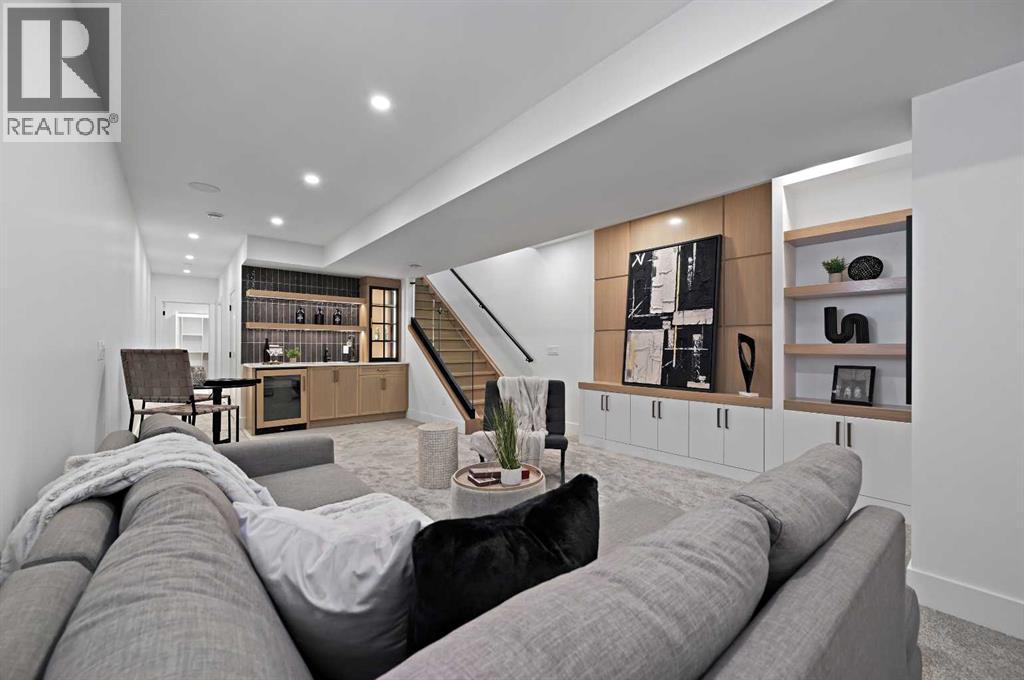 Single Family House for Sale in   Avenue NW Mount Pleasant Calgary 