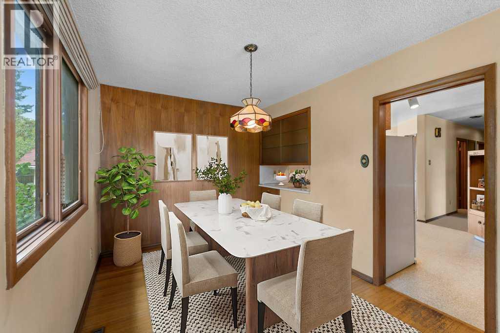 Single Family House Bungalow for Sale in  Brisebois Drive NW Brentwood Calgary 