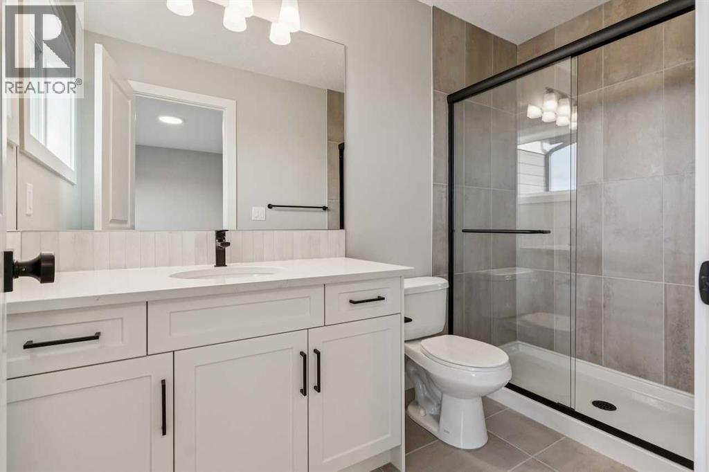 141 Silverton Glen Way SW, Calgary, Alberta