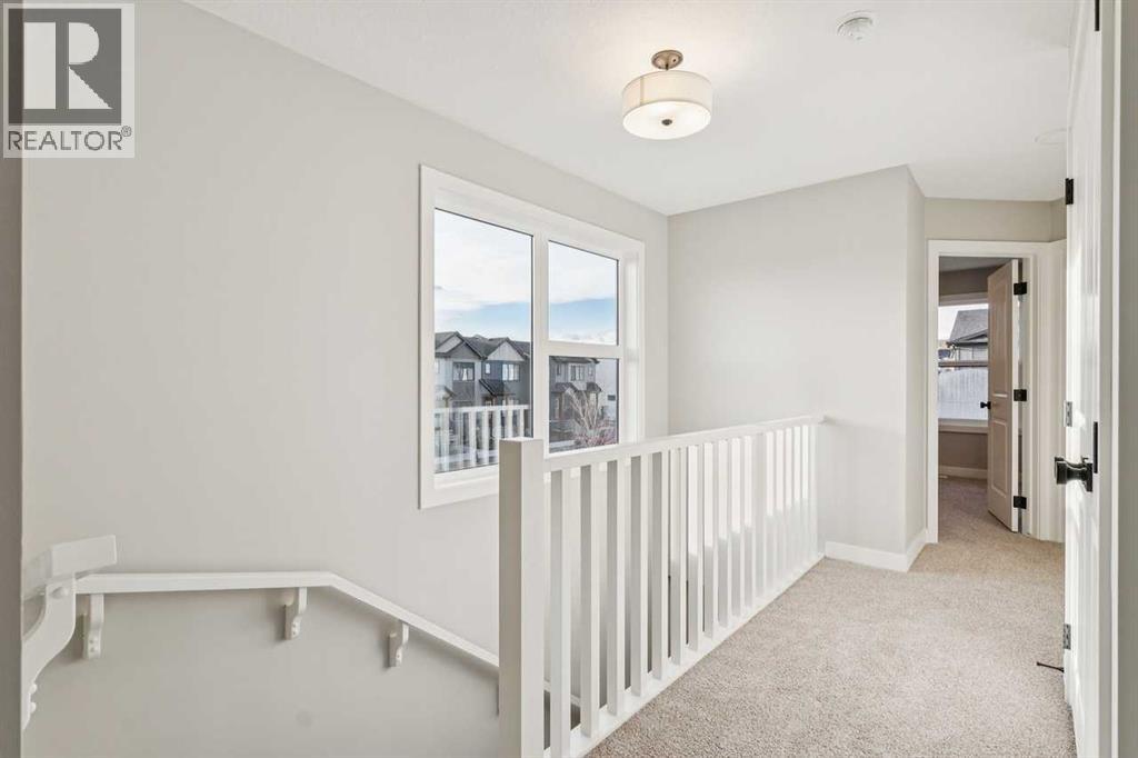 Single Family House for Sale in  Silverton Glen Way SW Silverado Calgary 