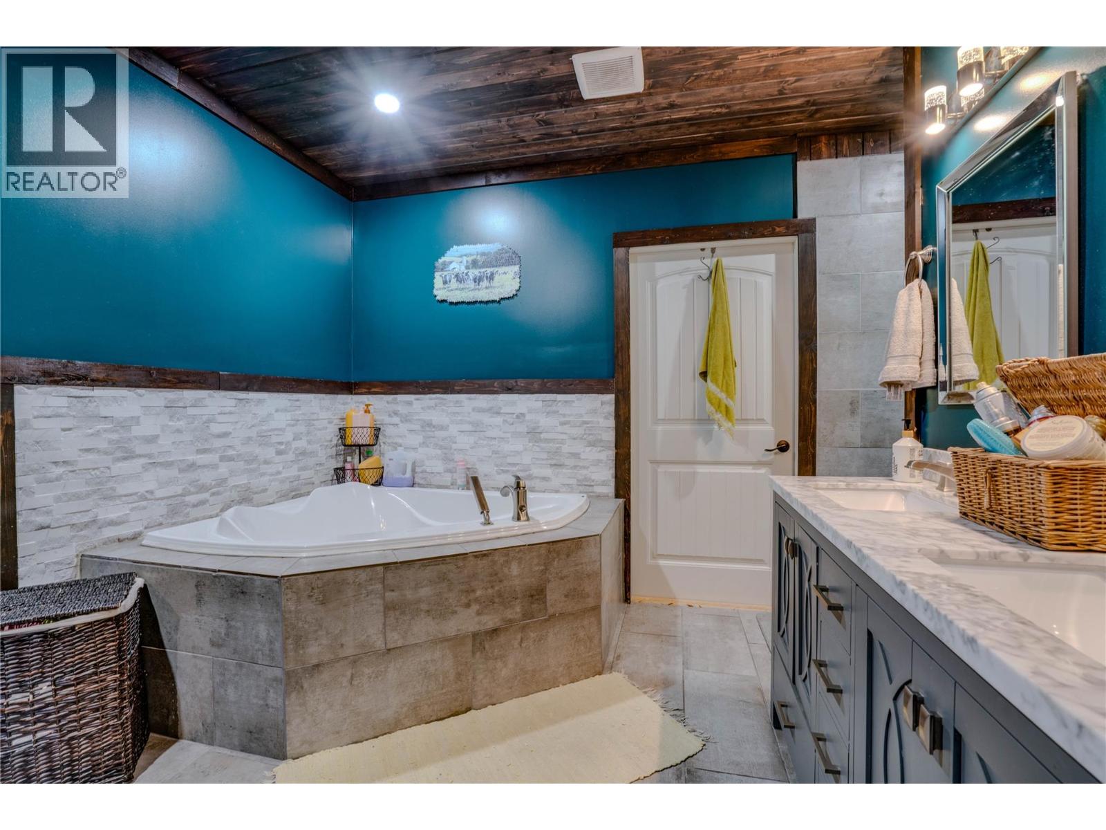 1519 Highway 6, 26 Byers Road, Cherryville