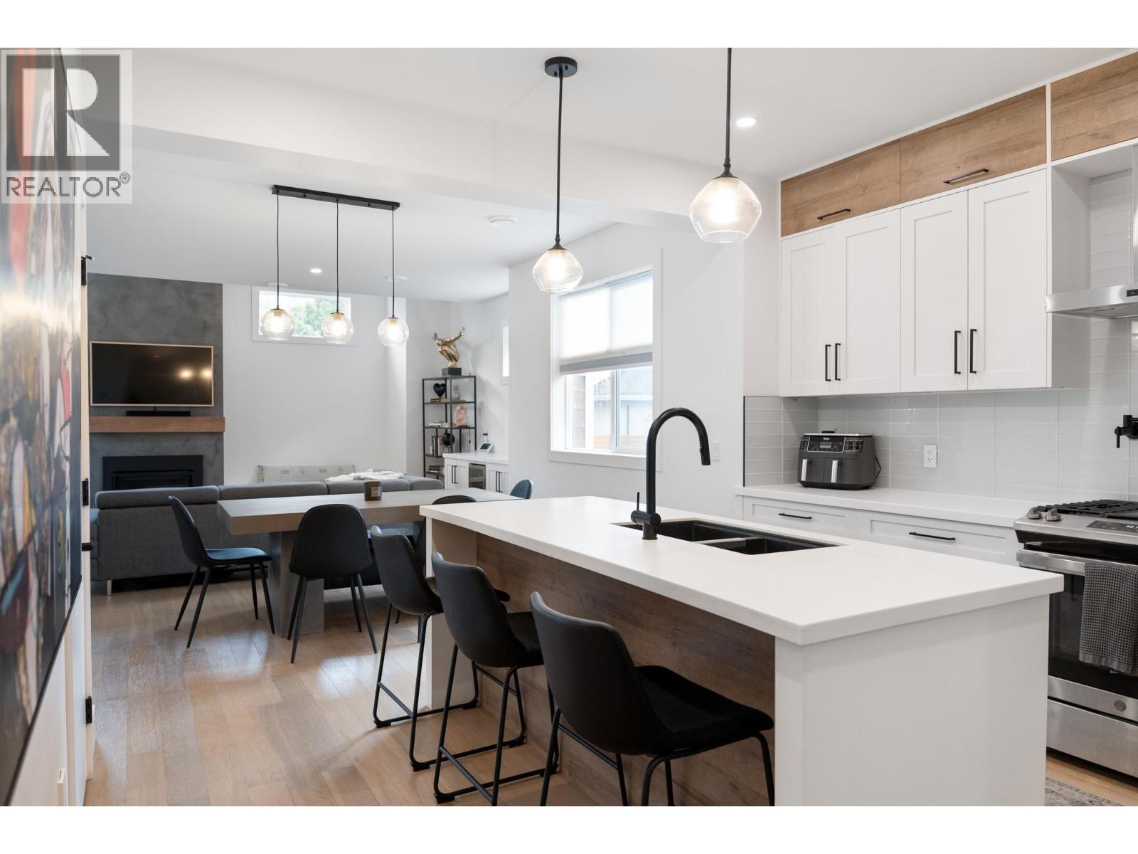  2481 Ethel Street, Kelowna