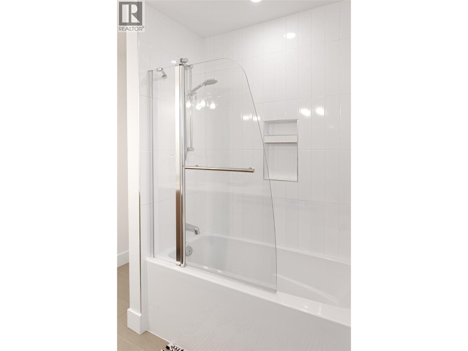  2481 Ethel Street, Kelowna