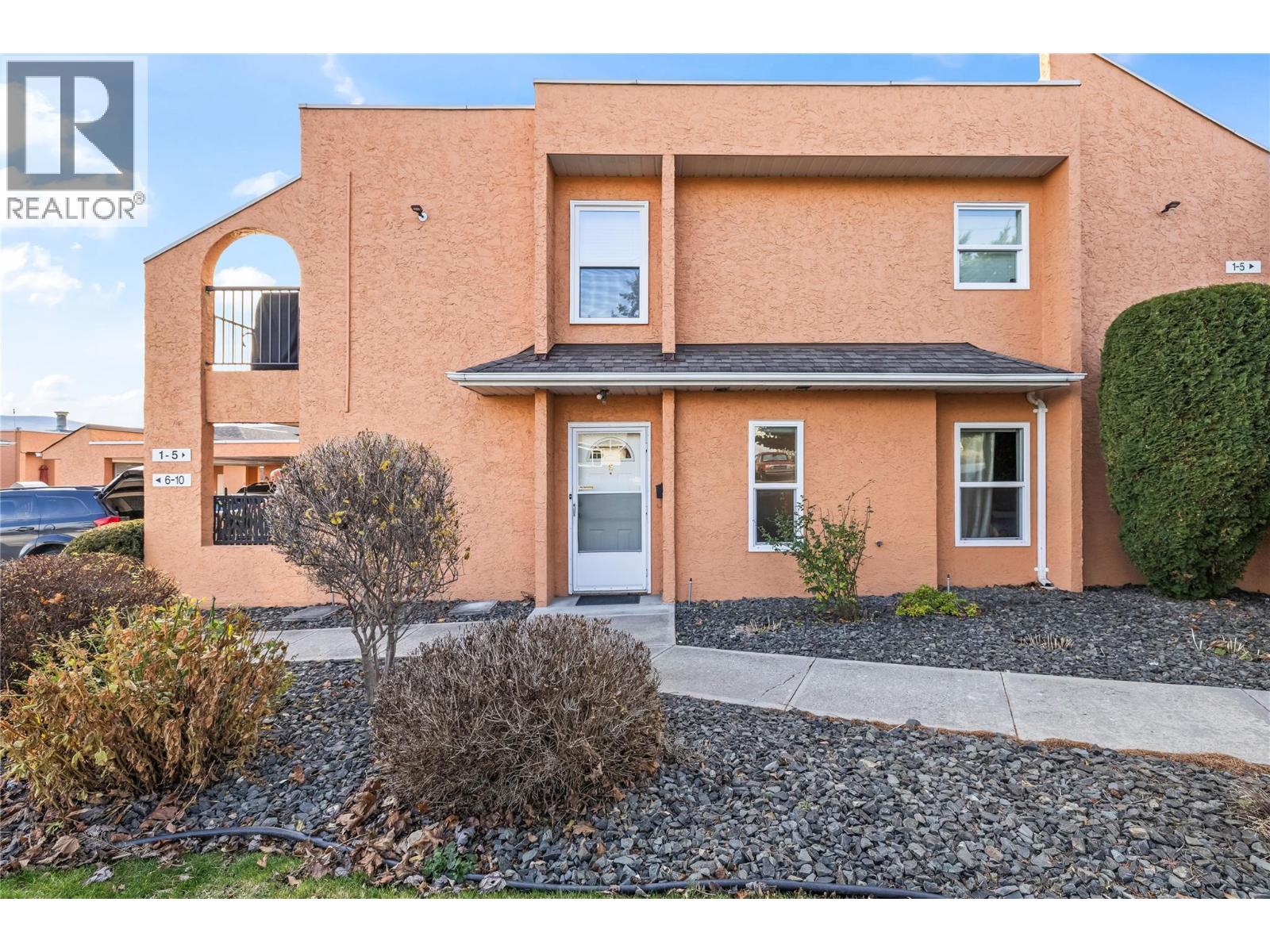 6 2433 Ingram Road, West Kelowna