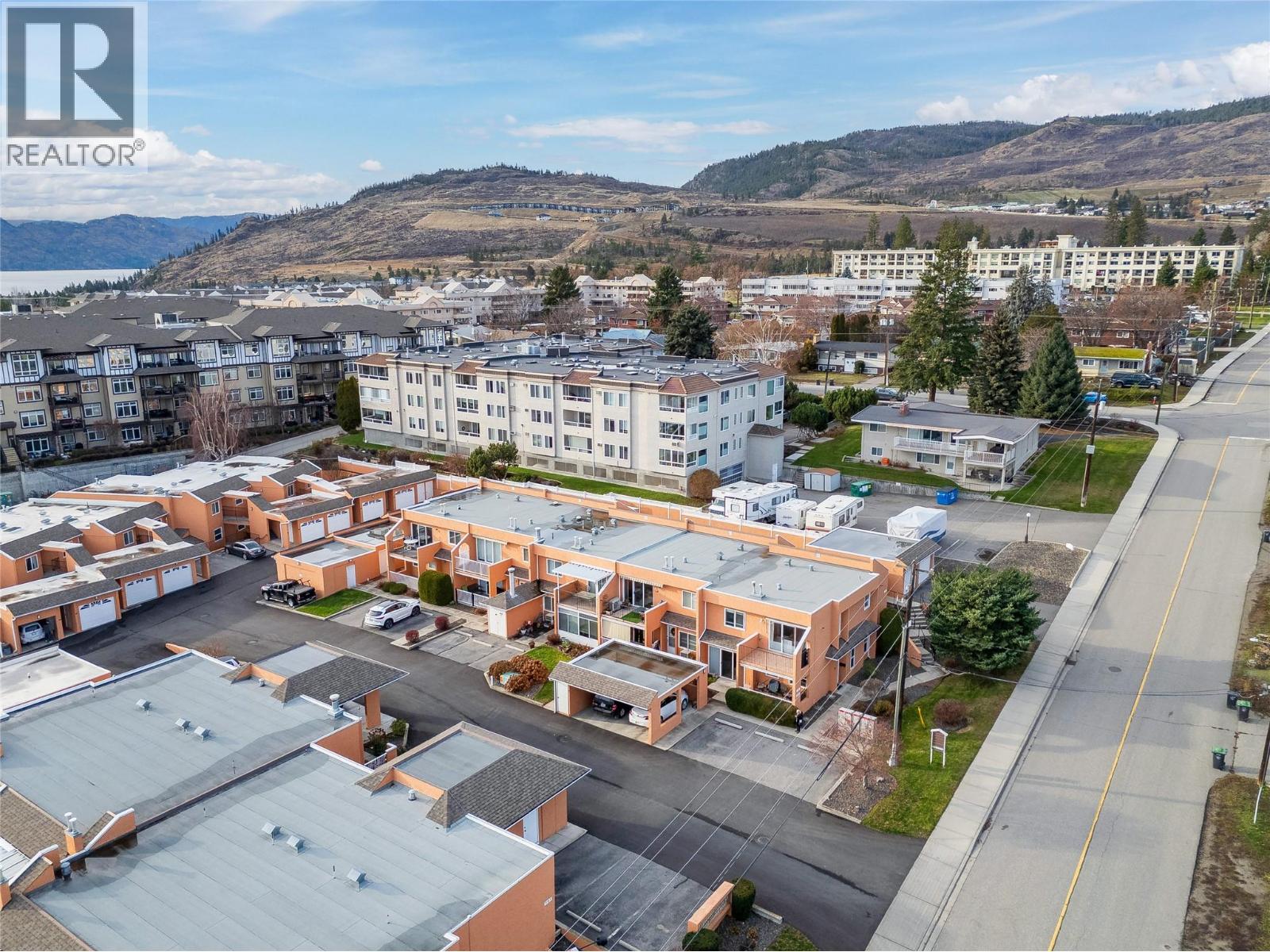 6 2433 Ingram Road, West Kelowna