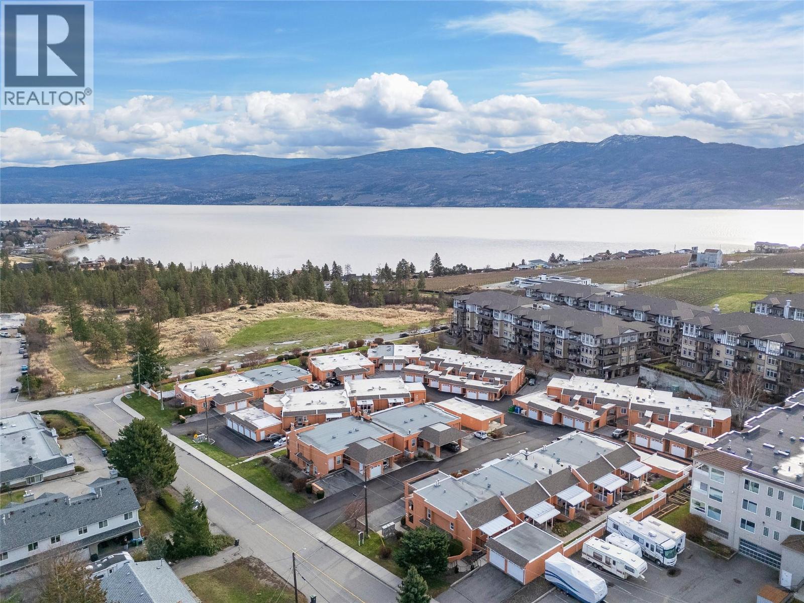 6 2433 Ingram Road, West Kelowna