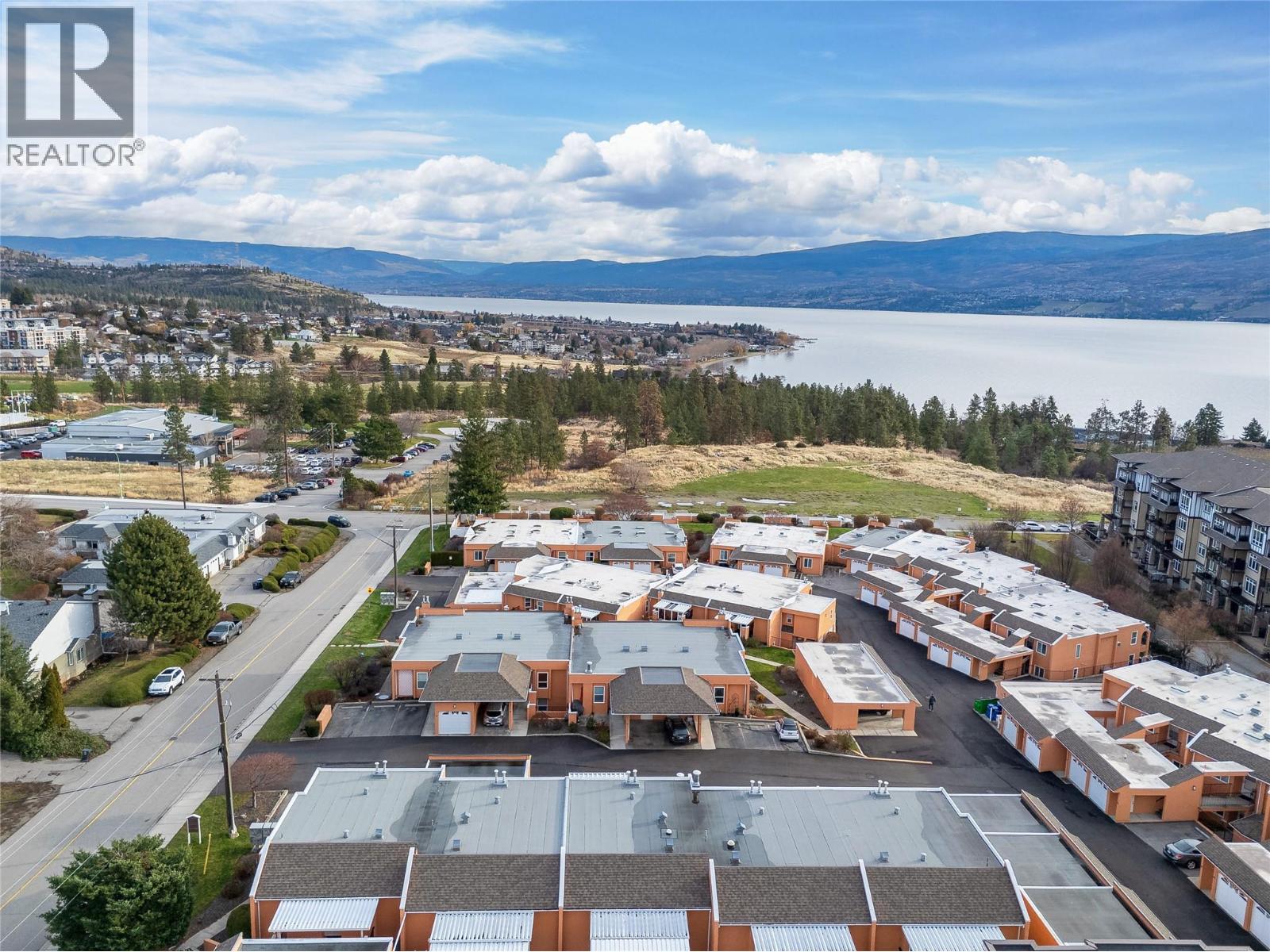 6 2433 Ingram Road, West Kelowna