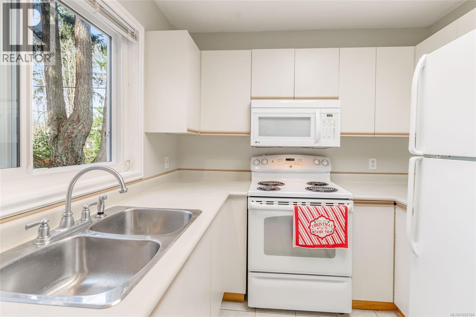 14 2993 104th St, Nanaimo