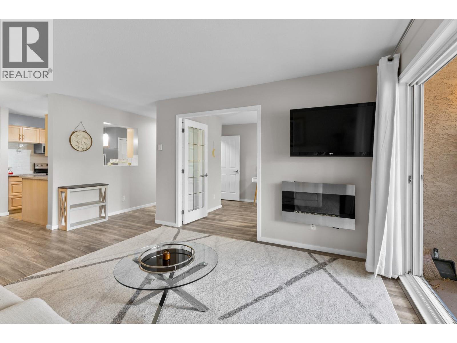 205 3858 Brown Road, West Kelowna