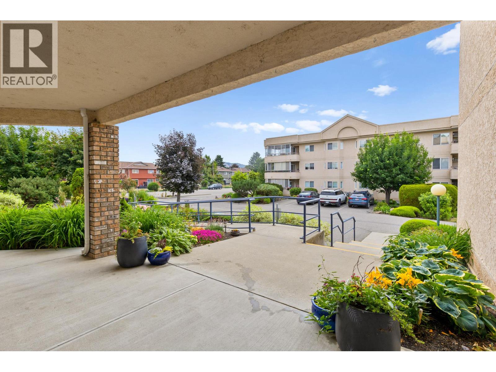 205 3858 Brown Road, West Kelowna