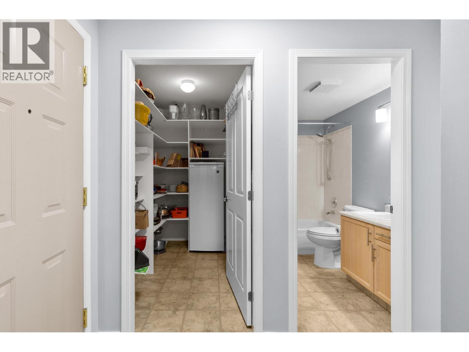 205 3858 Brown Road, West Kelowna