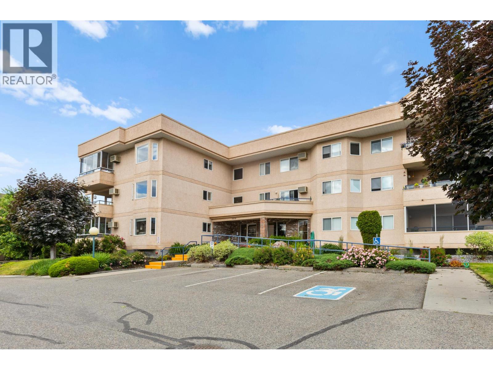 205 3858 Brown Road, West Kelowna