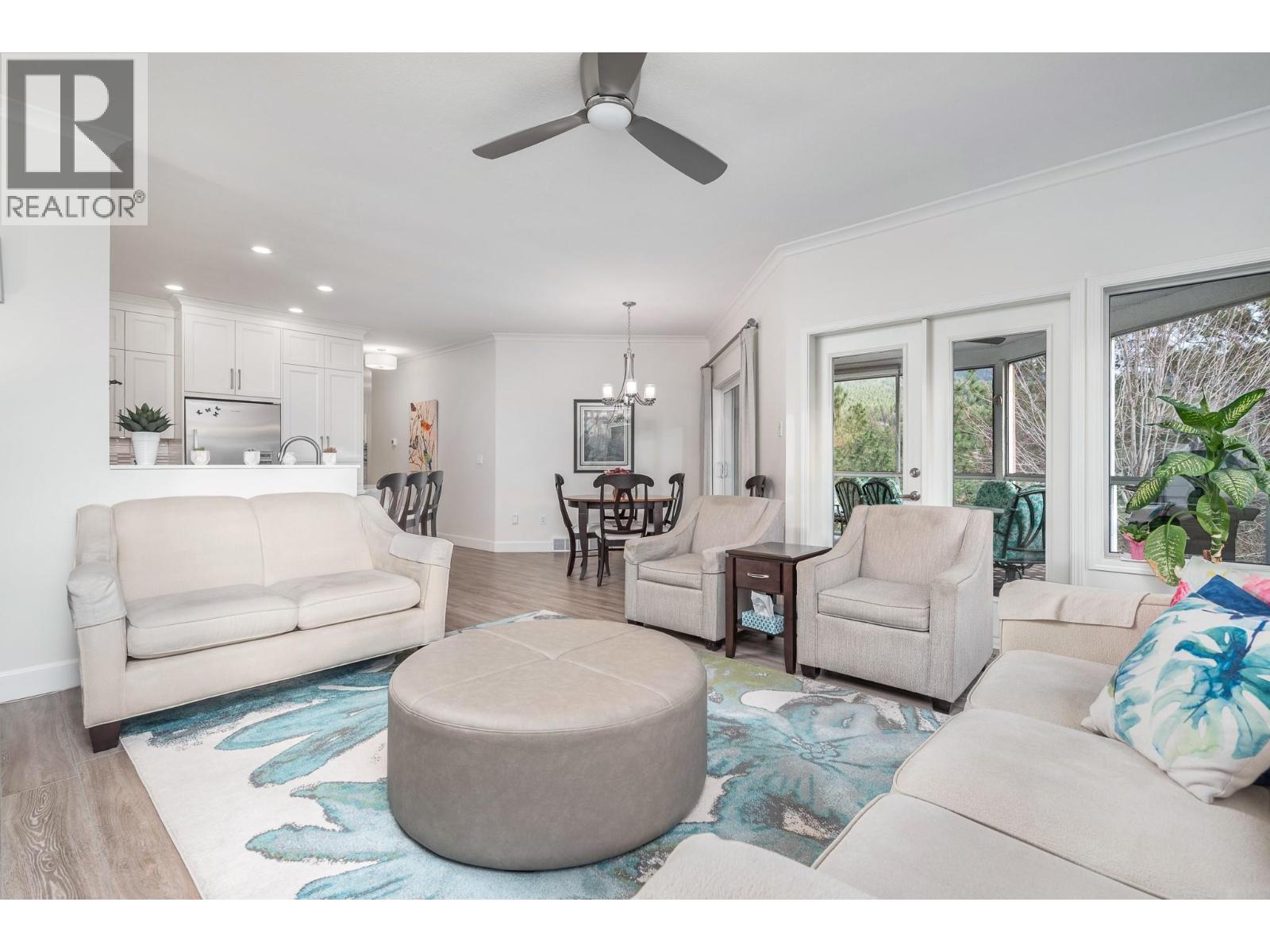 3 6924 Manning Place, Vernon