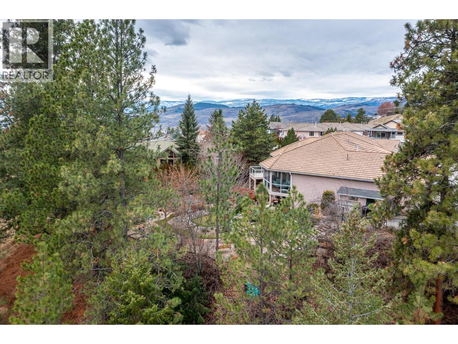 3 6924 Manning Place, Vernon