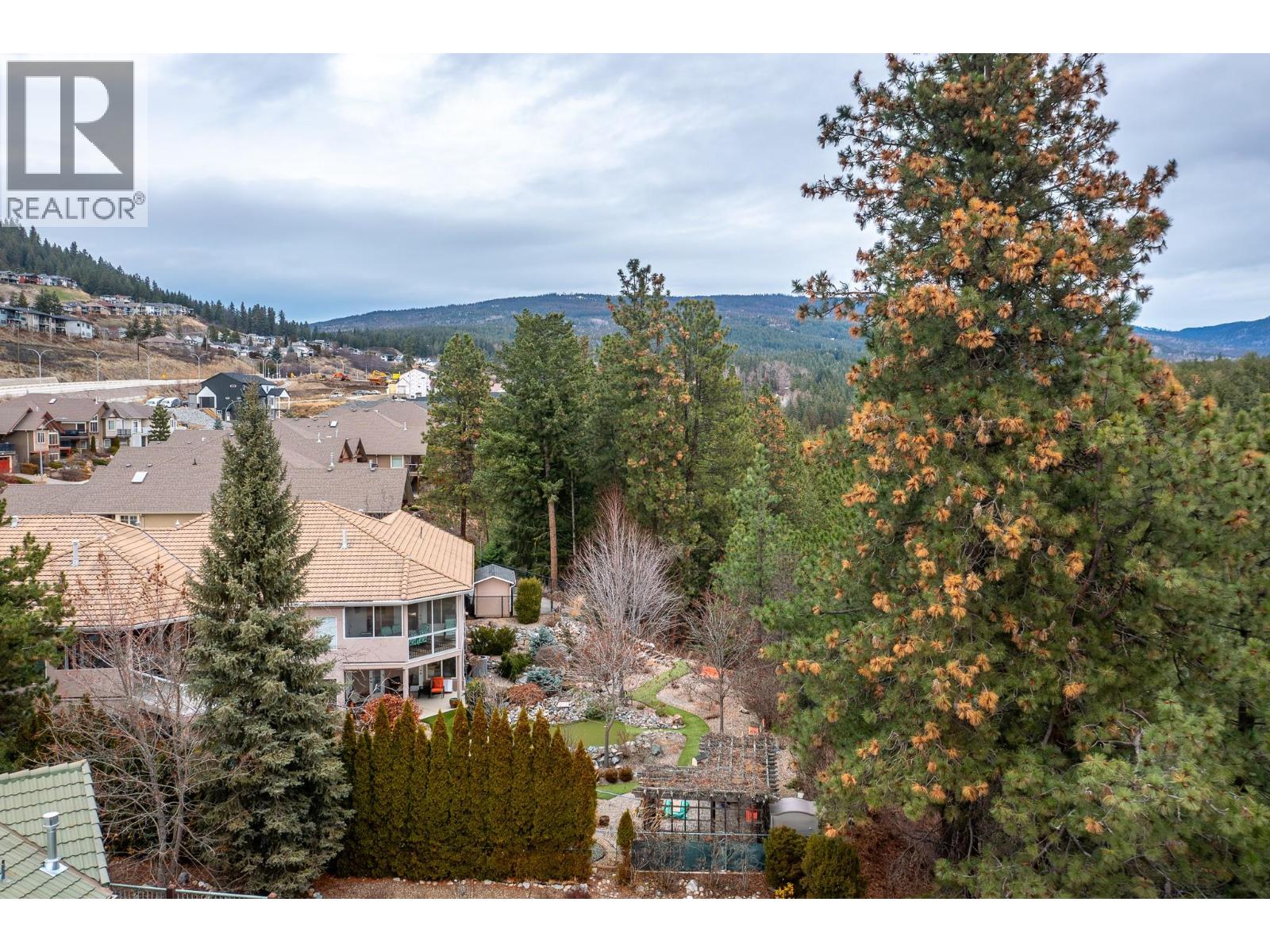 3 6924 Manning Place, Vernon