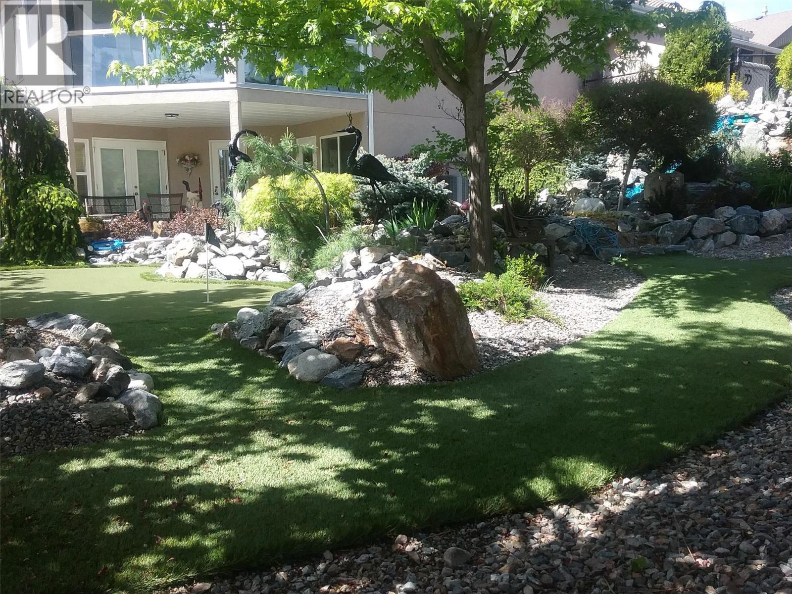 3 6924 Manning Place, Vernon