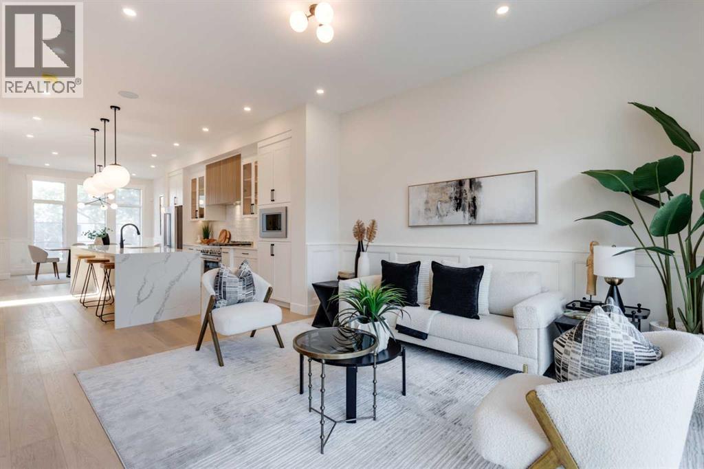 Single Family House for Sale in   Avenue NE Renfrew Calgary 