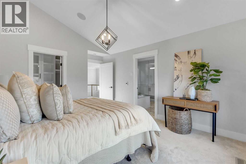 2337 27 Avenue NW, Calgary, Alberta