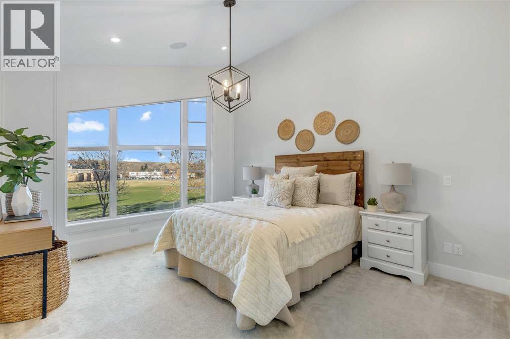 Single Family House for Sale in   Avenue NW Banff Trail Calgary 