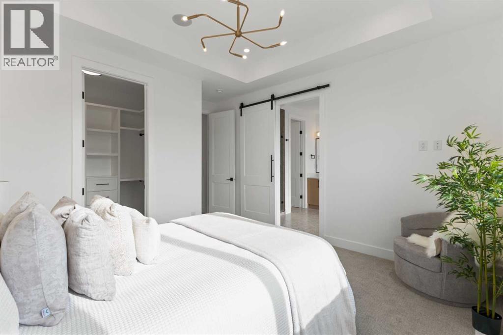 Single Family House for Sale in   Avenue NW Montgomery Calgary 