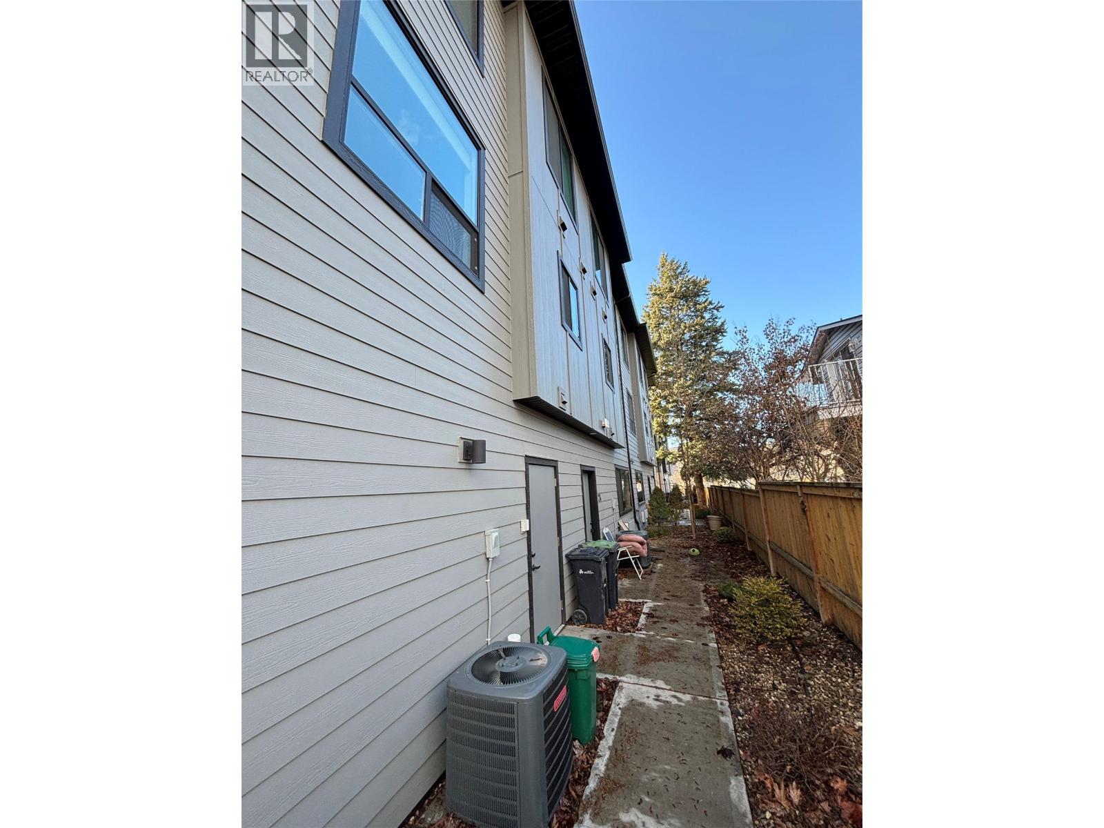 24 4602 20 Street, Vernon