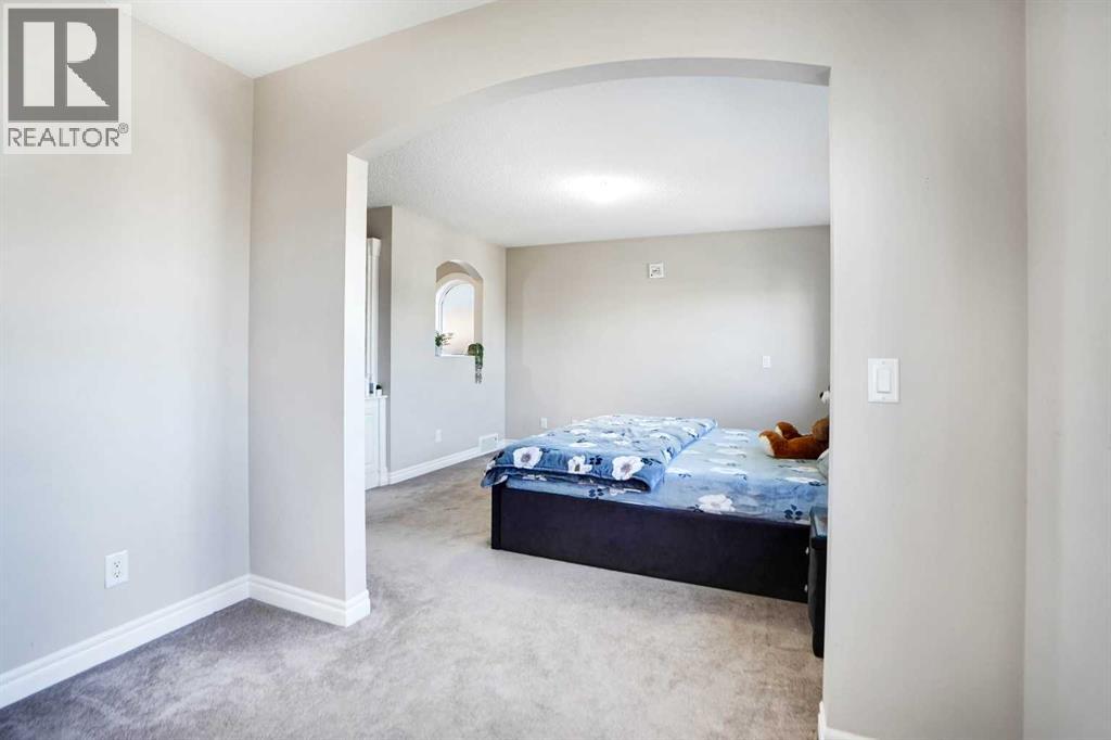 Single Family House for Sale in  Saddleland Crescent NE Saddle Ridge Calgary 