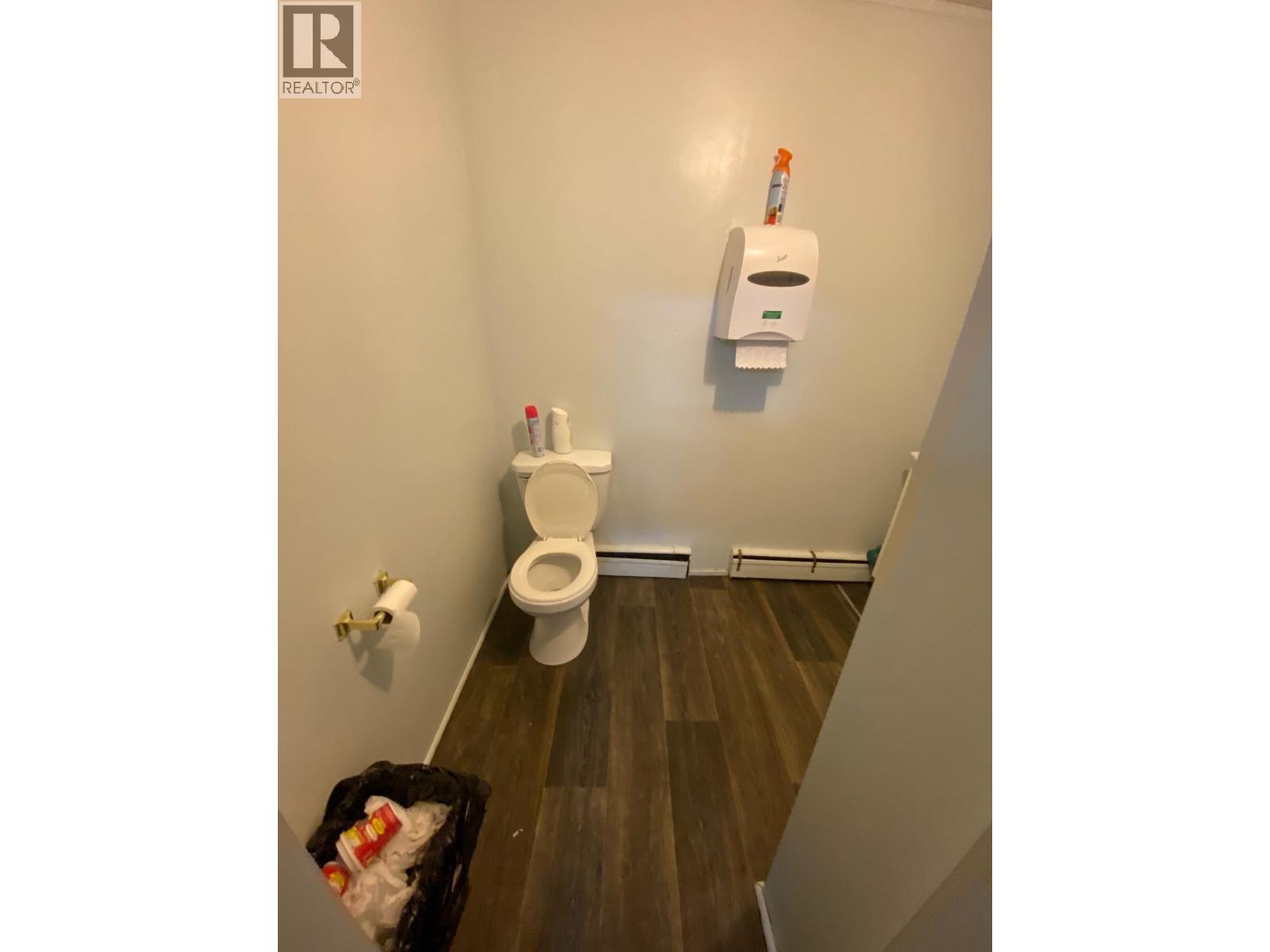 Office in Vancouver - Image 6