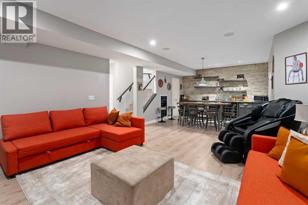 Single Family House for Sale in  Cranbrook Place SE Cranston Calgary 